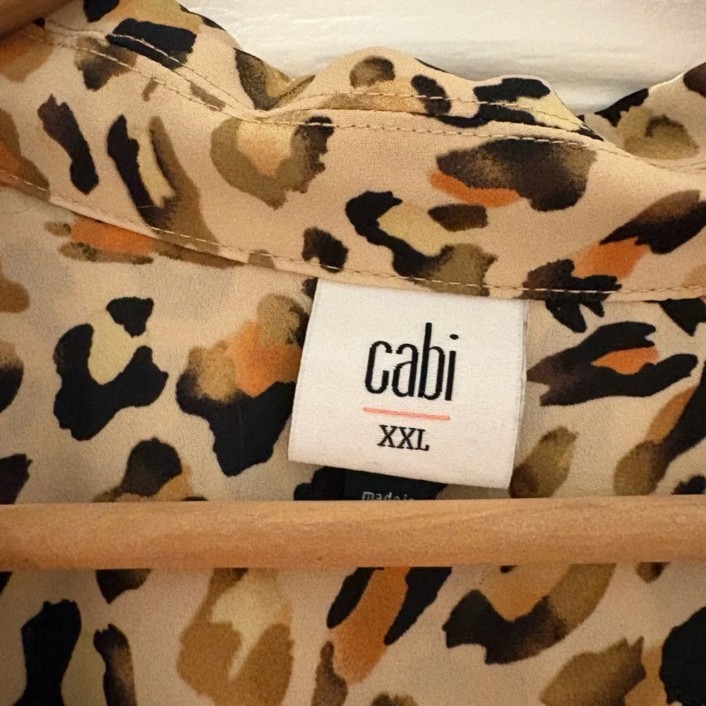 CAbi Animal Print Blouse Popover in cheetah | leopard print - Picture 2 of 3